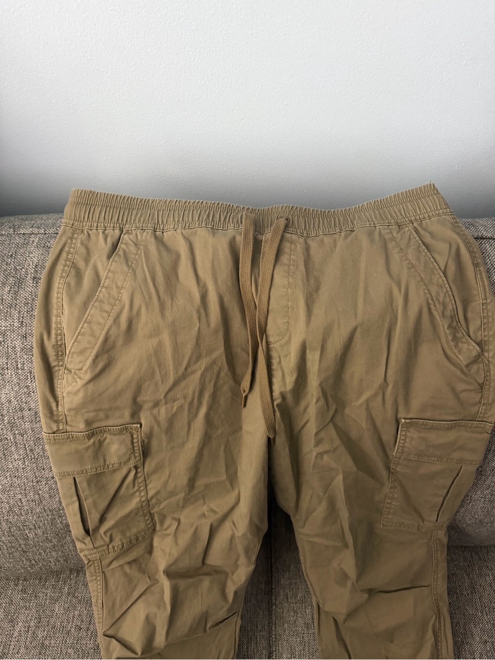 Polo Ralph Lauren Cargo Drawstring Pants in green khaki army